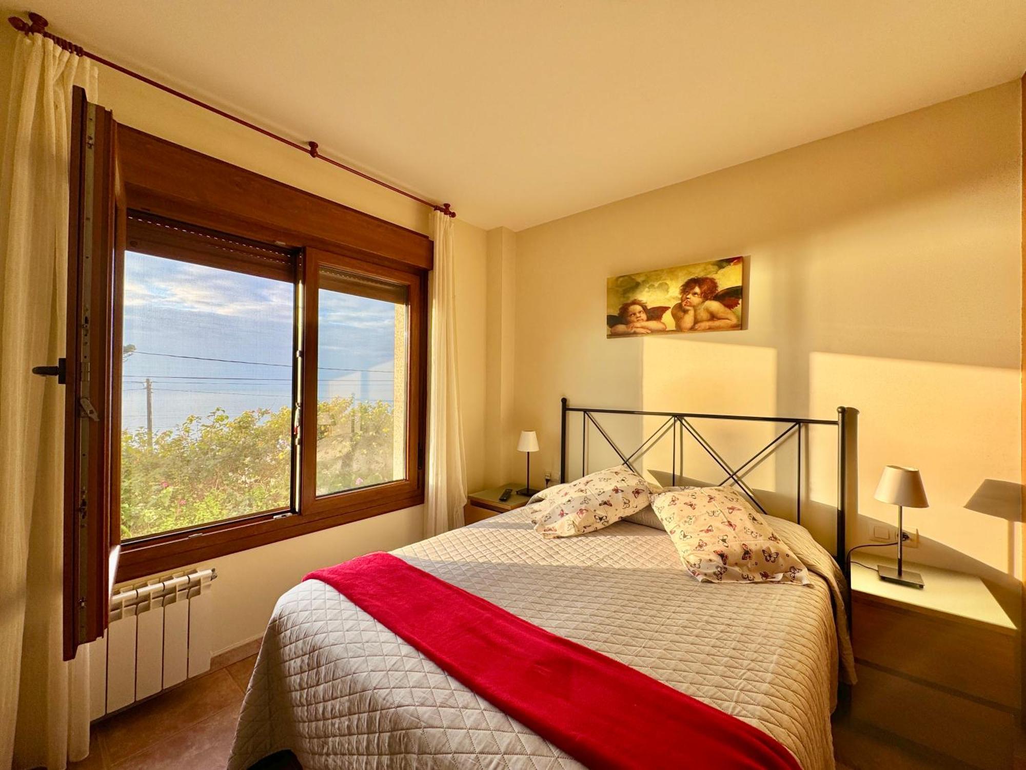 Rooms Peregrinos B Casa Alicia Rosal Exteriör bild